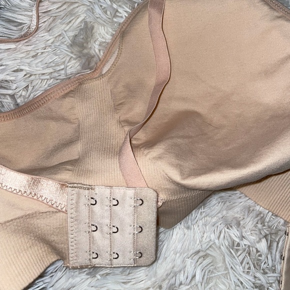 Brand new maternity nursing bra. - Picture 4 of 6